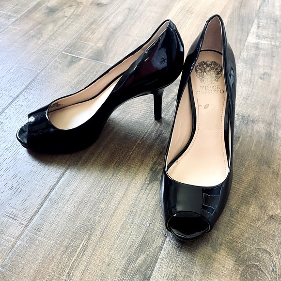 Vince Camuto Shoes - Vince Camuto Black Patent Leather VC-Kiley Peep Toe Heels Size 8